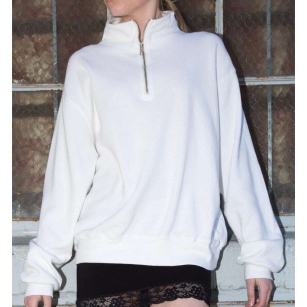 Brandy Melville sweatshirt